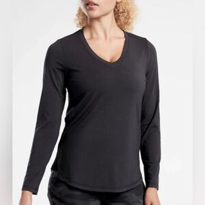 ATHLETA Essential V-Neck Long-Sleeve Top - Black XL